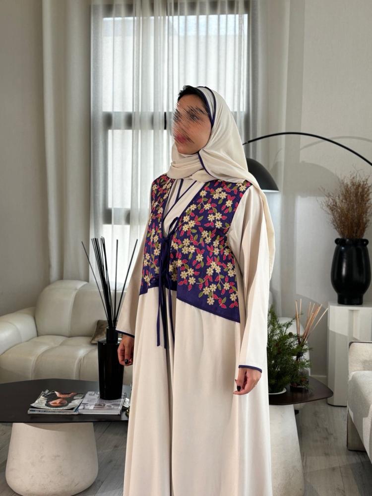 عباية كريب بيج بتصميم ناعم وخامة مريحة