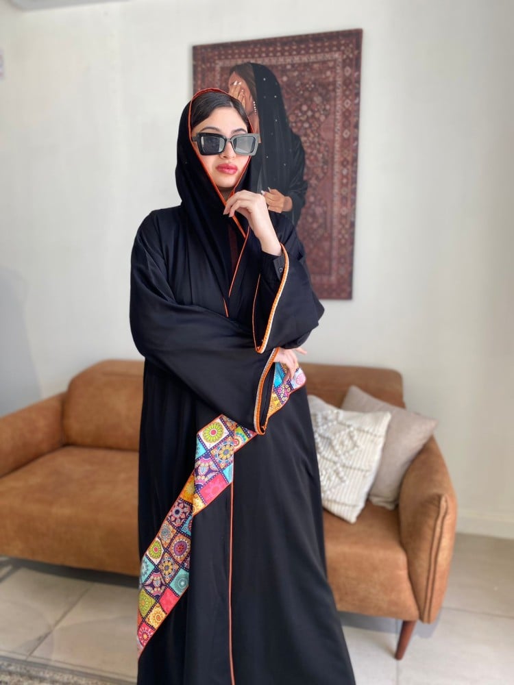 عباية كلوش كريب مودرن بألوان متنوعة