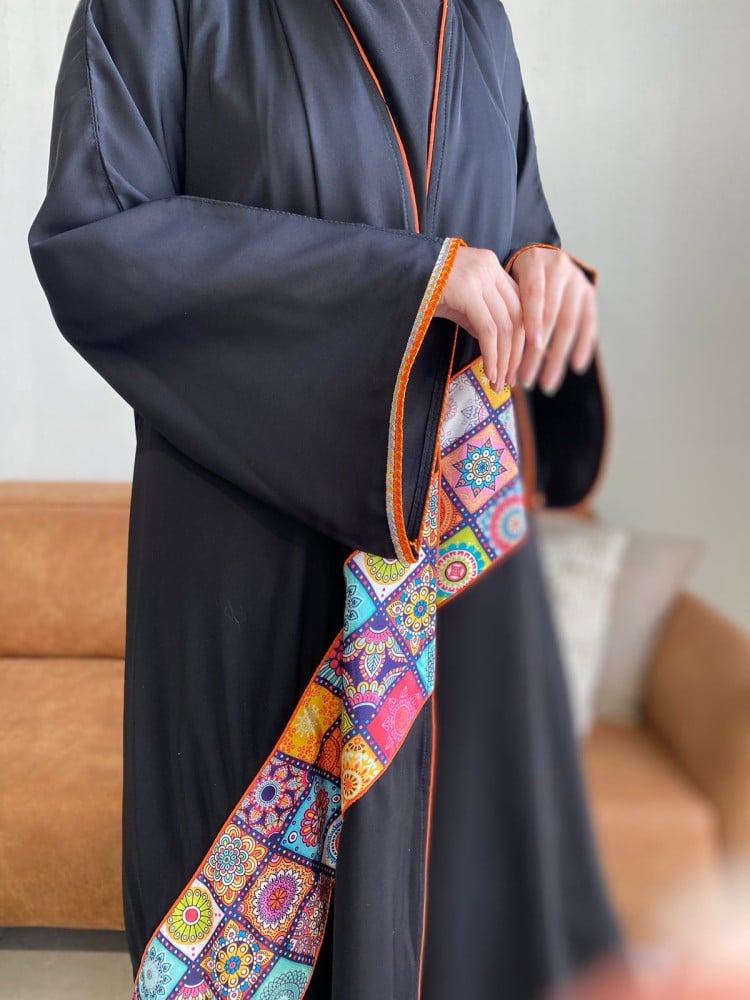 عباية كلوش كريب مودرن بألوان متنوعة