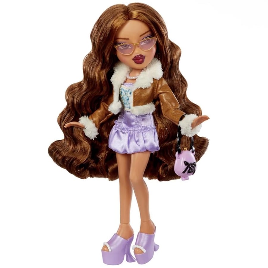 Bratz Goin Out Doll-Yasmin
