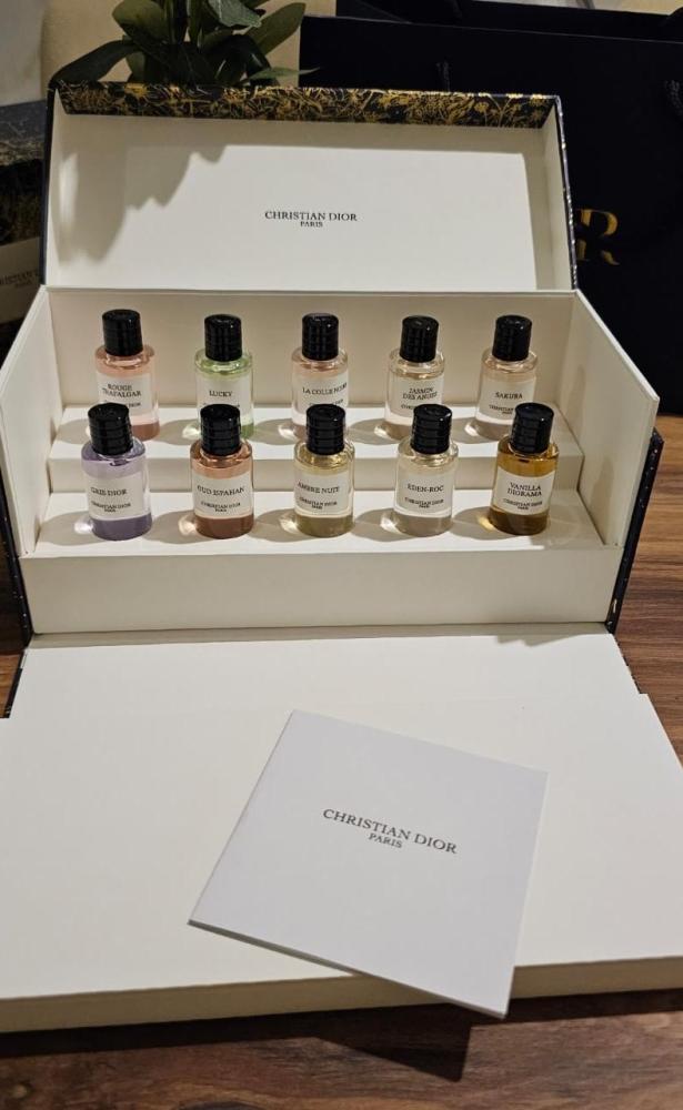 بوكس dior لعطور الميني