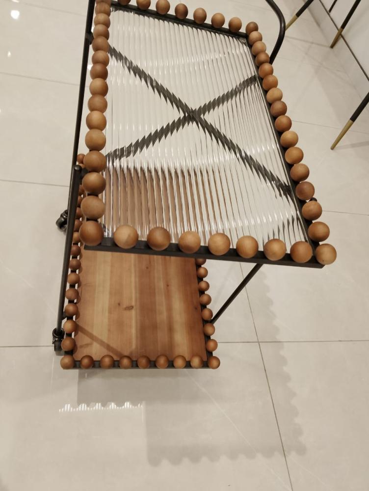 عربه تقديم بتصميم قاخر وعصرى
