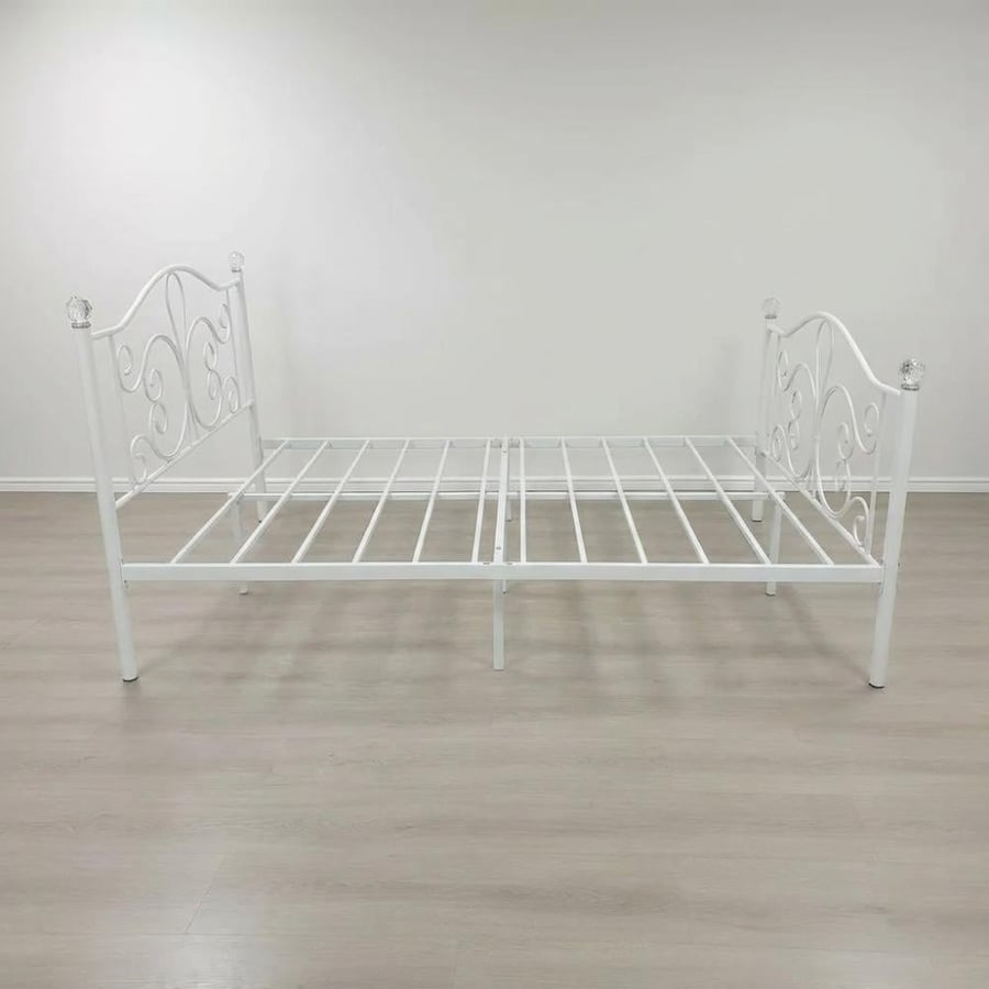 Iron bed 190*120 cm with a distinctive design