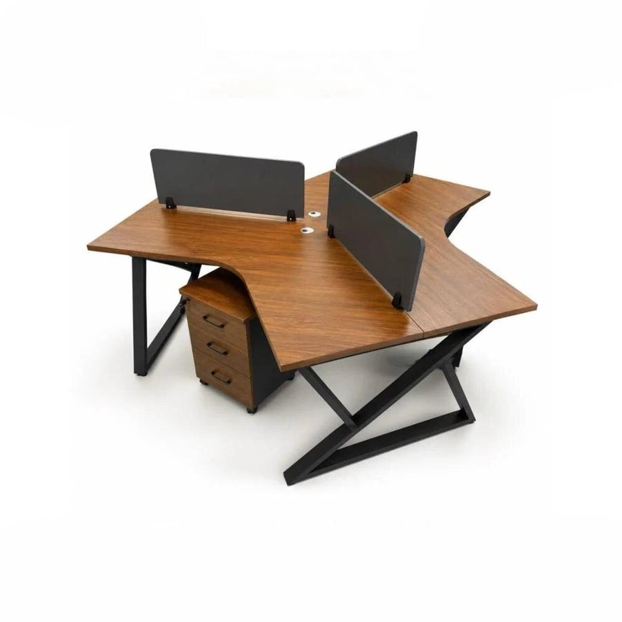 مجموعة مكاتب عمل مشتركة ثلاثية (Workstation) بتصميم ذكي موفر للمساحة - باللون الخشبي الدافئ والأسود