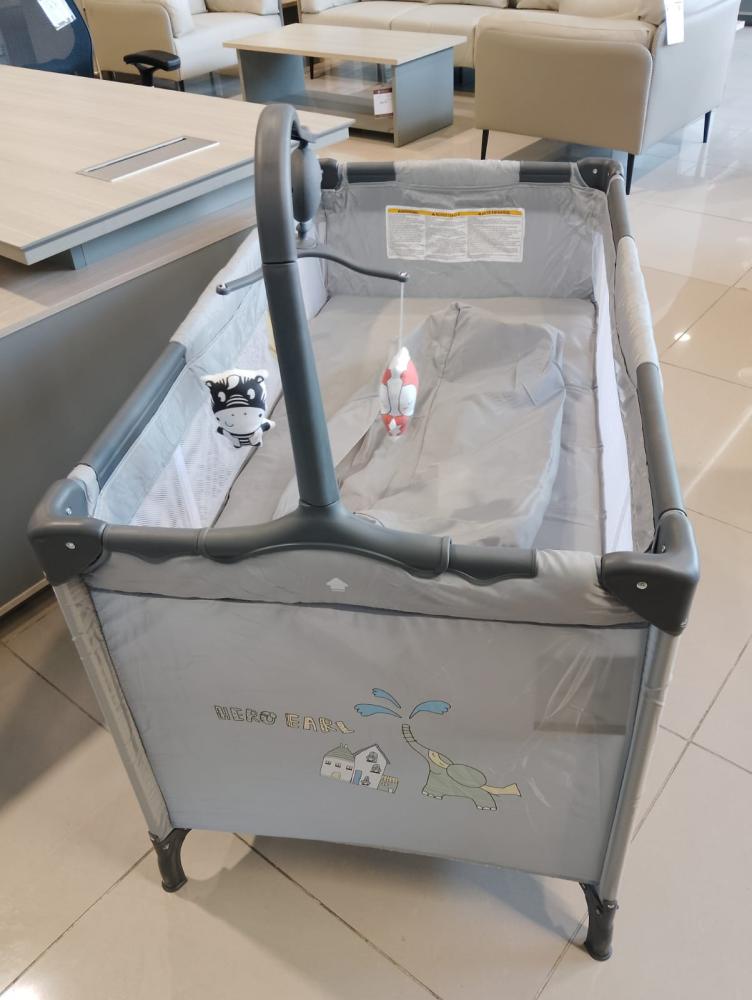 Children's bed with an elegant and distinctive design