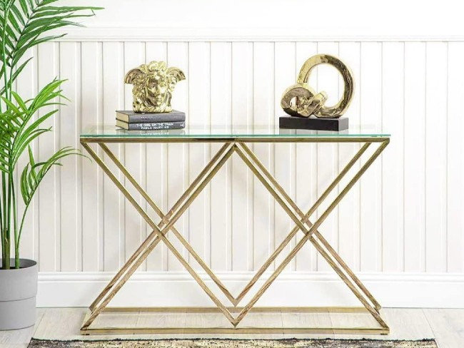 Golden style entrance