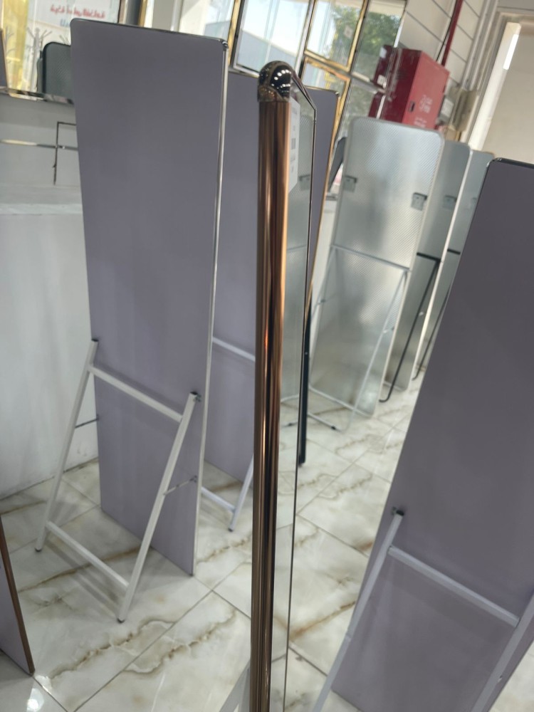 Mirror stand size 170*50 cm color gold