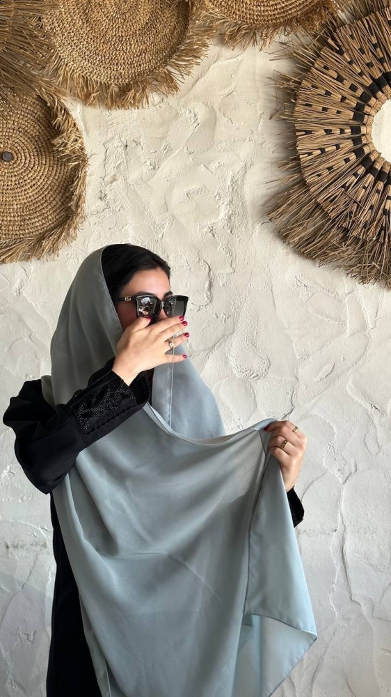 طرحه بلون تيفاني