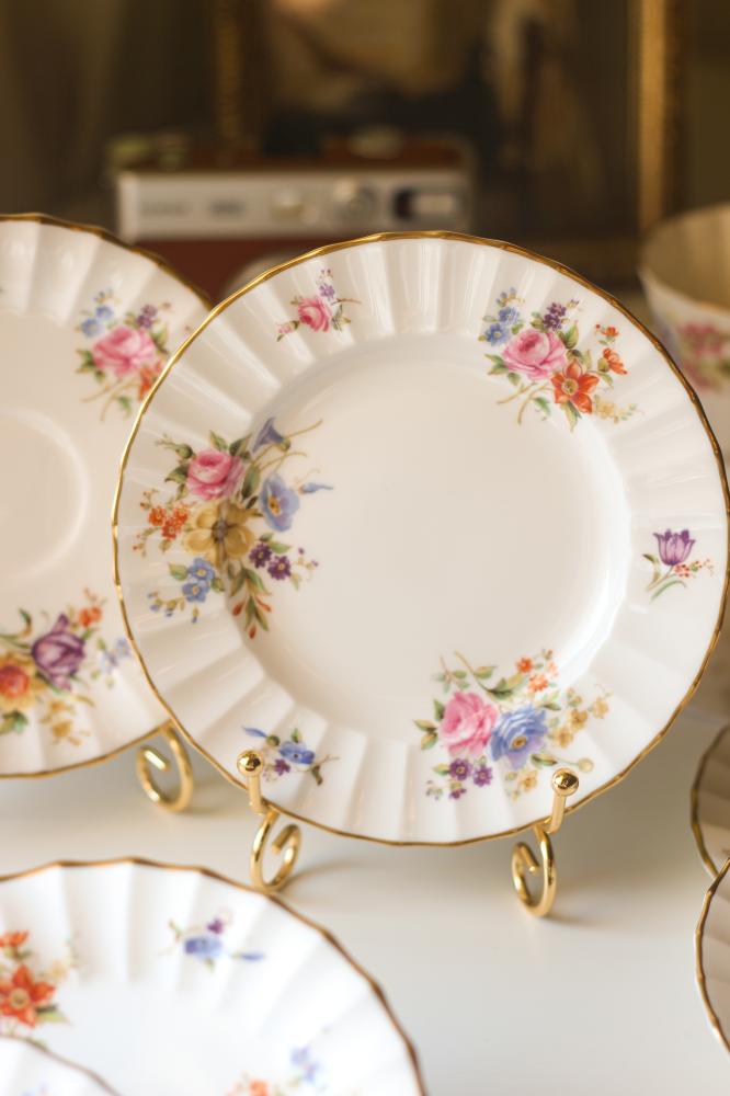 Royal Worcester كوب ثُلاثي من