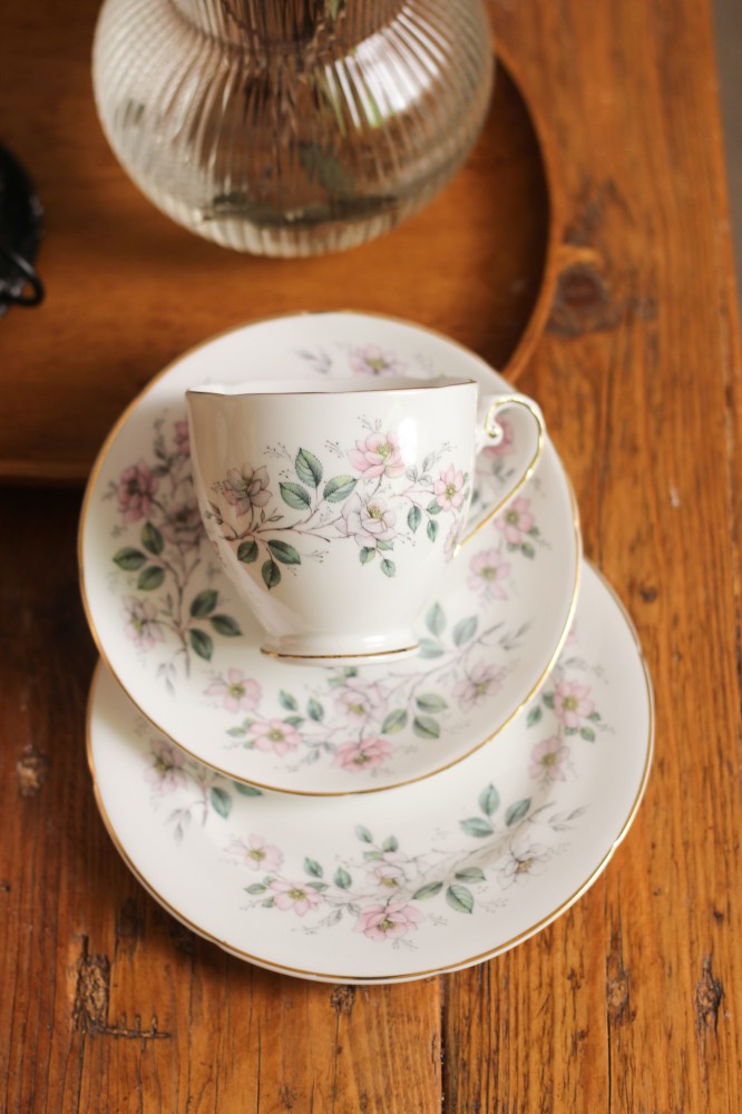 Three-piece antique cup