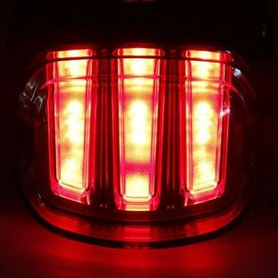 HogWorkz Ignitez Black/Smoke Led Taillight With Plate Light For Harley 1999-2023