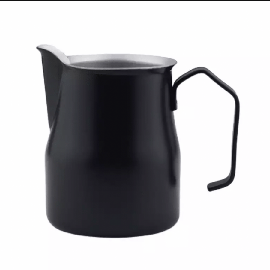 بيتشر حليب احترافي (320ML) أسود