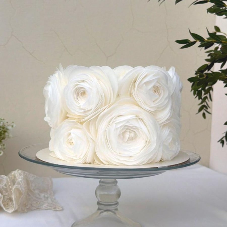 Roses Wedding Cake