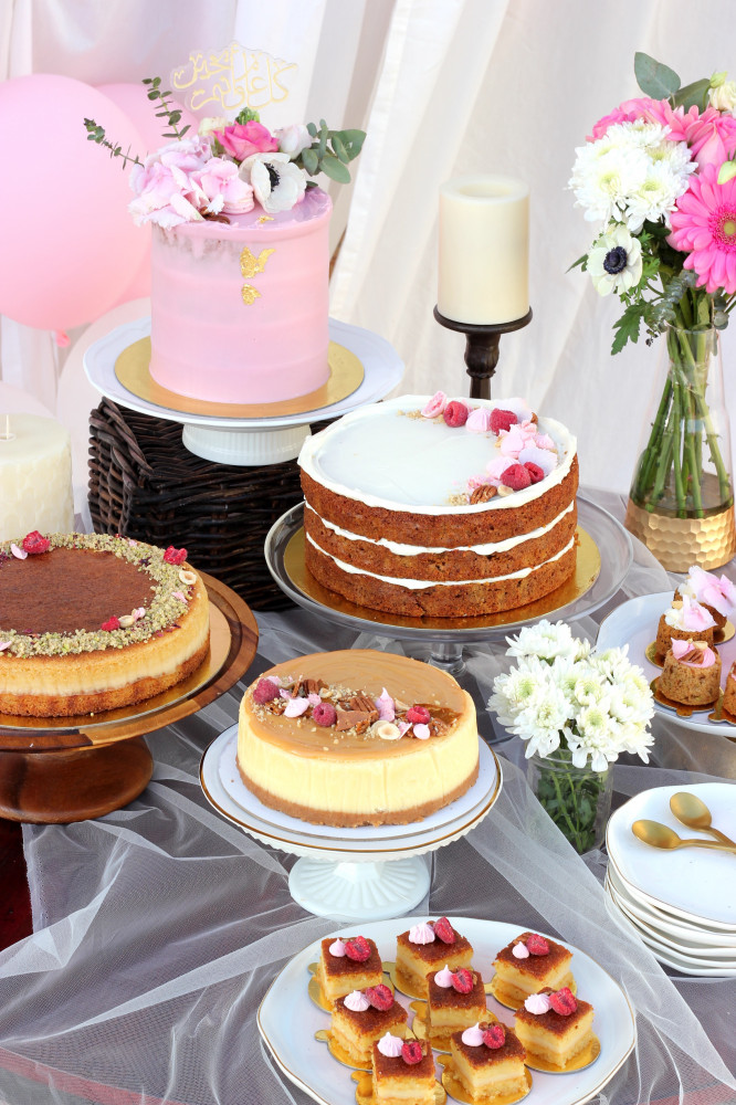 بكج احتفال | ضيافة حلويات متكاملة Rosy Elegance
