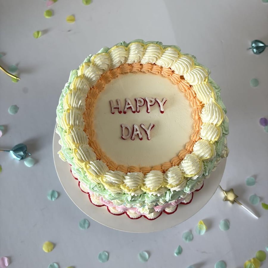 Happy Day Vintage cake