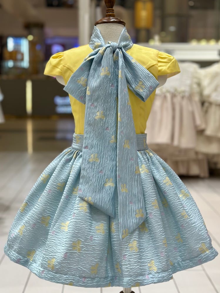 طقم  blue bow