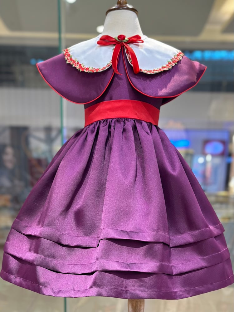 فستان بنفسجي Sally