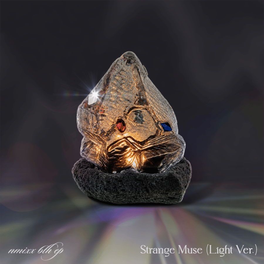 NMIXX - 6th EP ALBUM Strange Muse (Light Ver.)