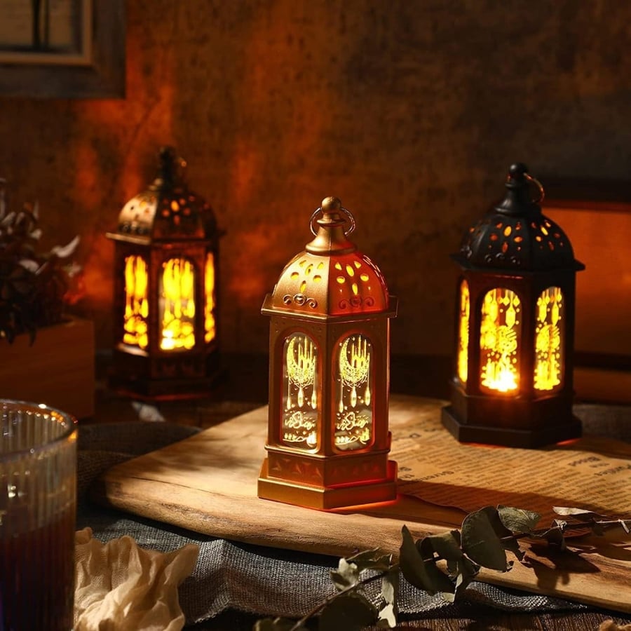 طقم 4 فوانيس رمضان مع إضاءة خافتة زينة رمضان للمداخل والطاولات