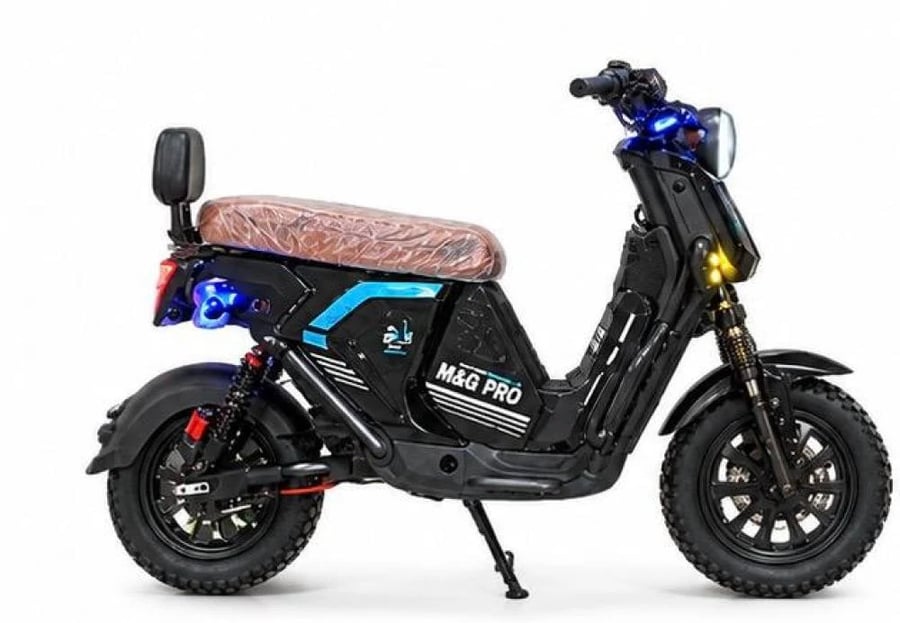 دباب الديار 72V محرك 4000W بطارية 40 الف مللي امبير قابل للإزالة