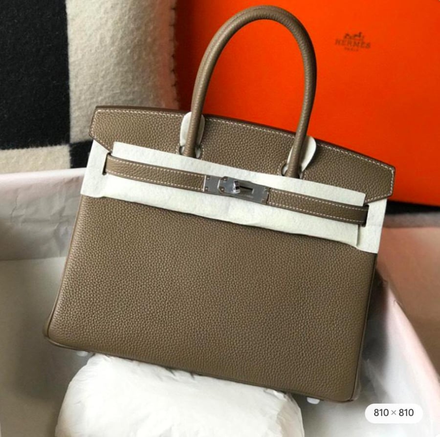 Hermes bag with small brown patch