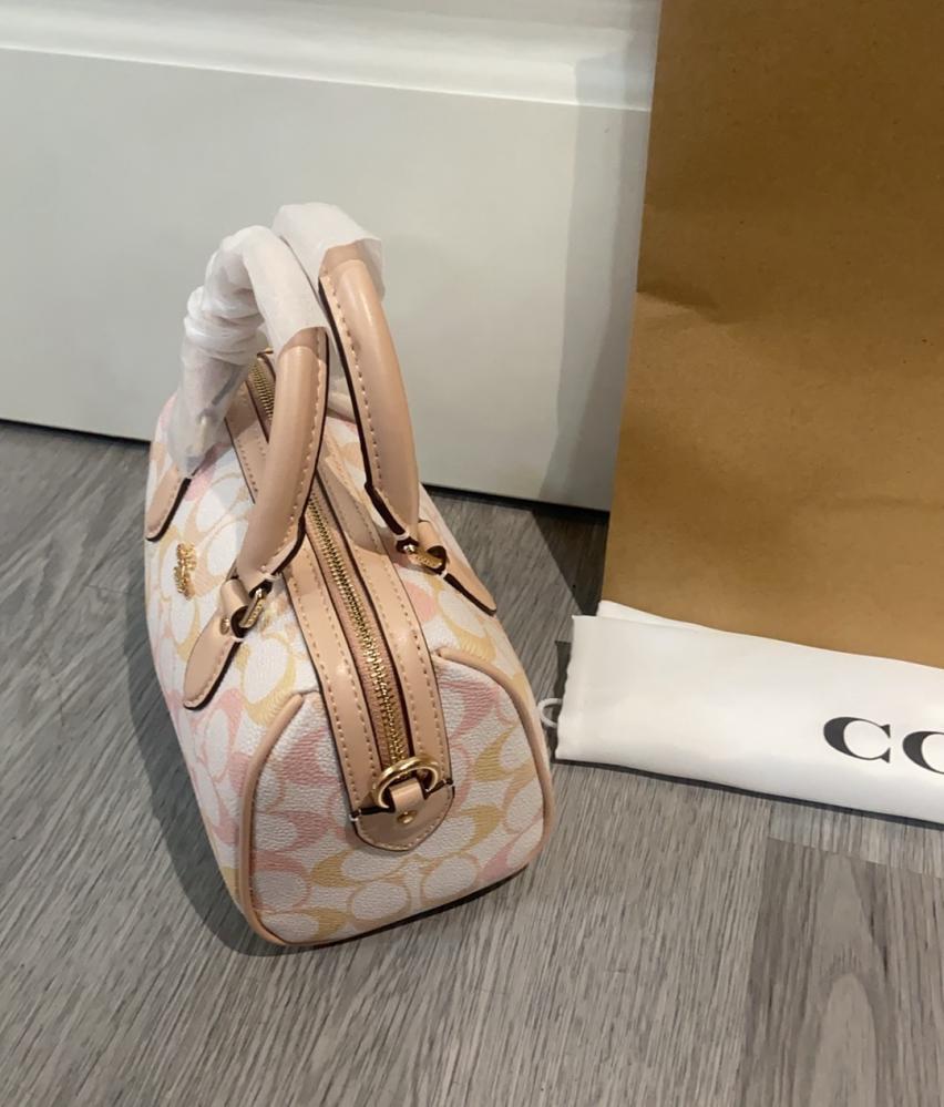 كوتش رووان
