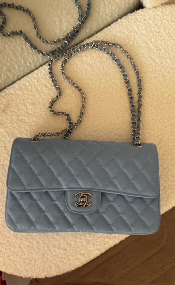 chanel جميع الالوان