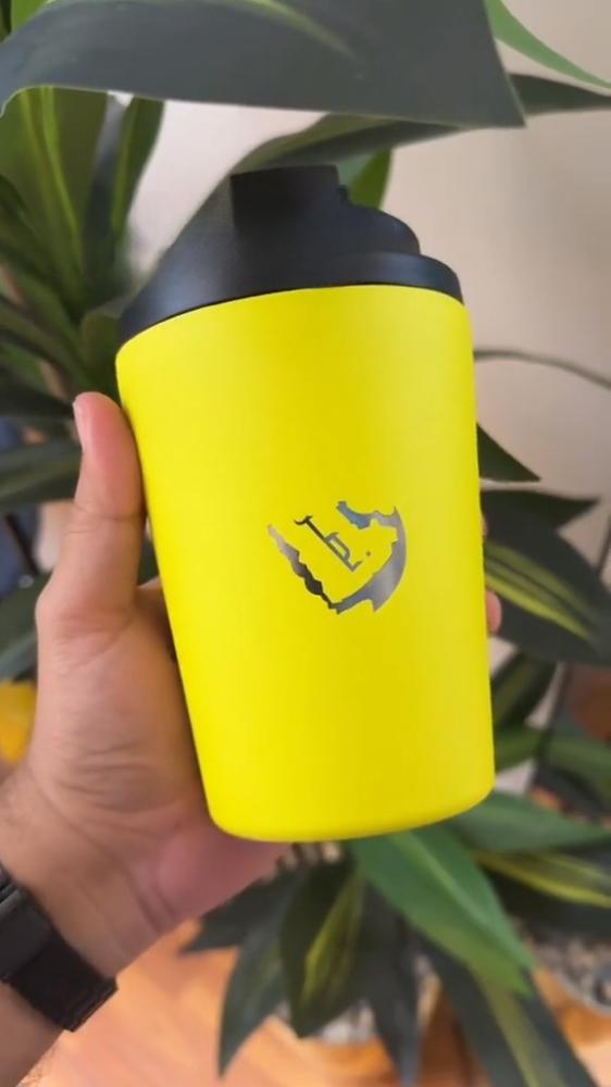مق بشعار النصر - اصفر