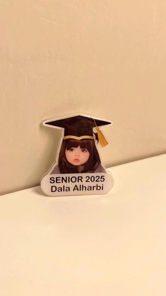 بروش تخرج بالاسم والصورة