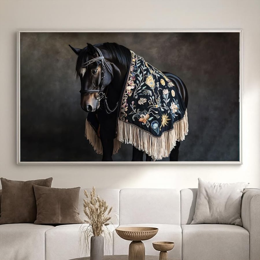 لوحة قماشية بتصميم خيل مع برواز  مجوف