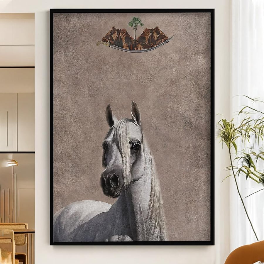 لوحة قماشية بتصميم خيل مع برواز  مجوف