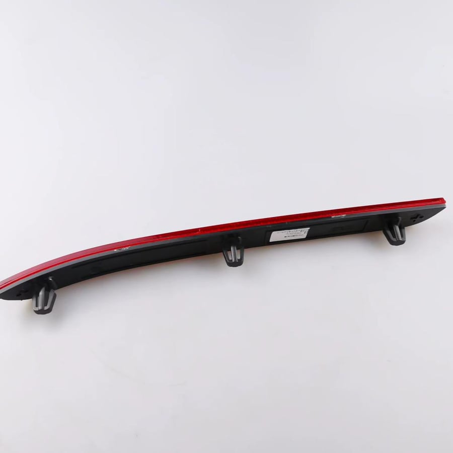 عاكس صدام خلفي يمين او يسار ماكسوس T60 - T70 - MG T60