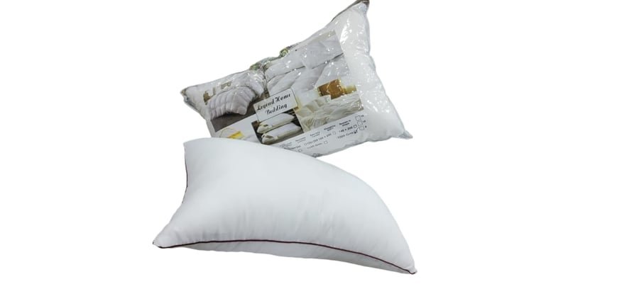 Elegant hotel pillow made of 100% microfiber