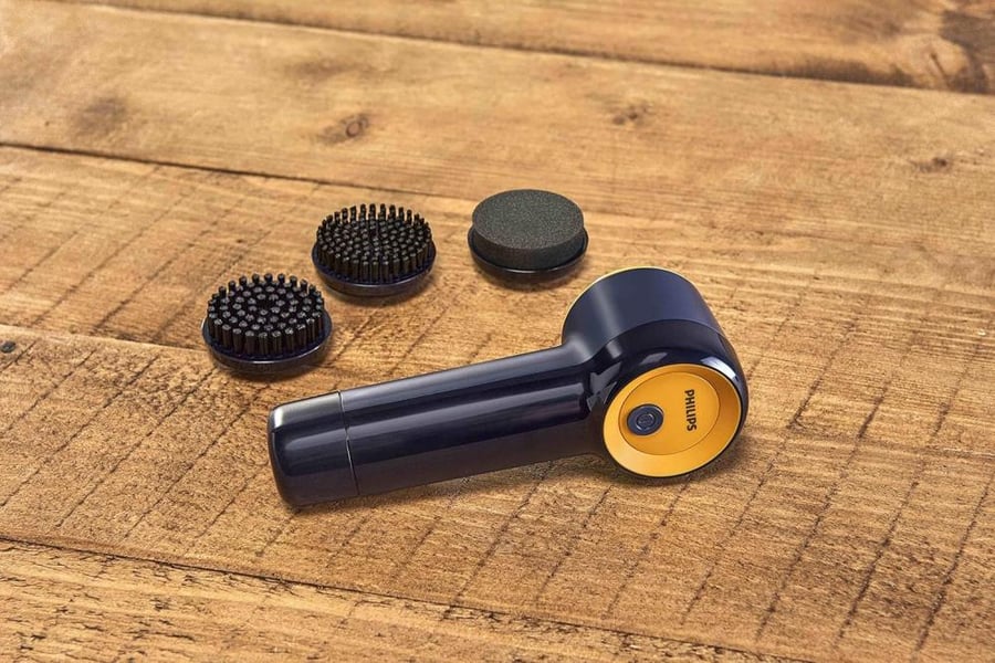 Shoe Cleaner - 3 Rotating Brush Heads to Fit Different Types of Shoes, 4 AA Batteries Included, Dark Blue/Yellow - Blue/Yellow - GCA1000/60