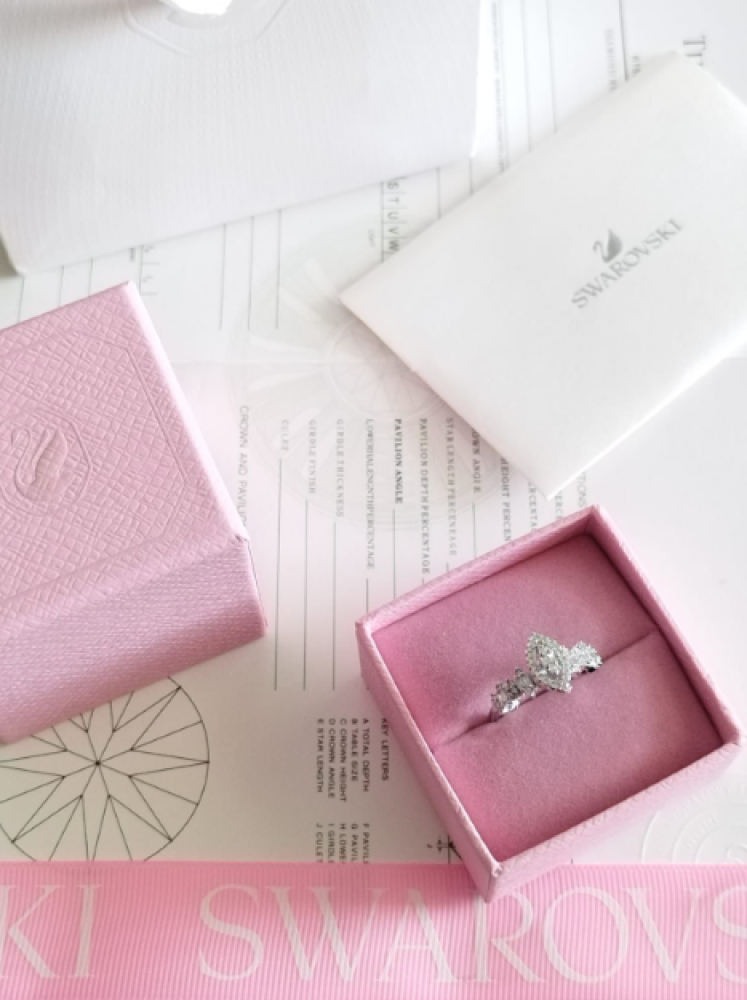 swarovski خاتم