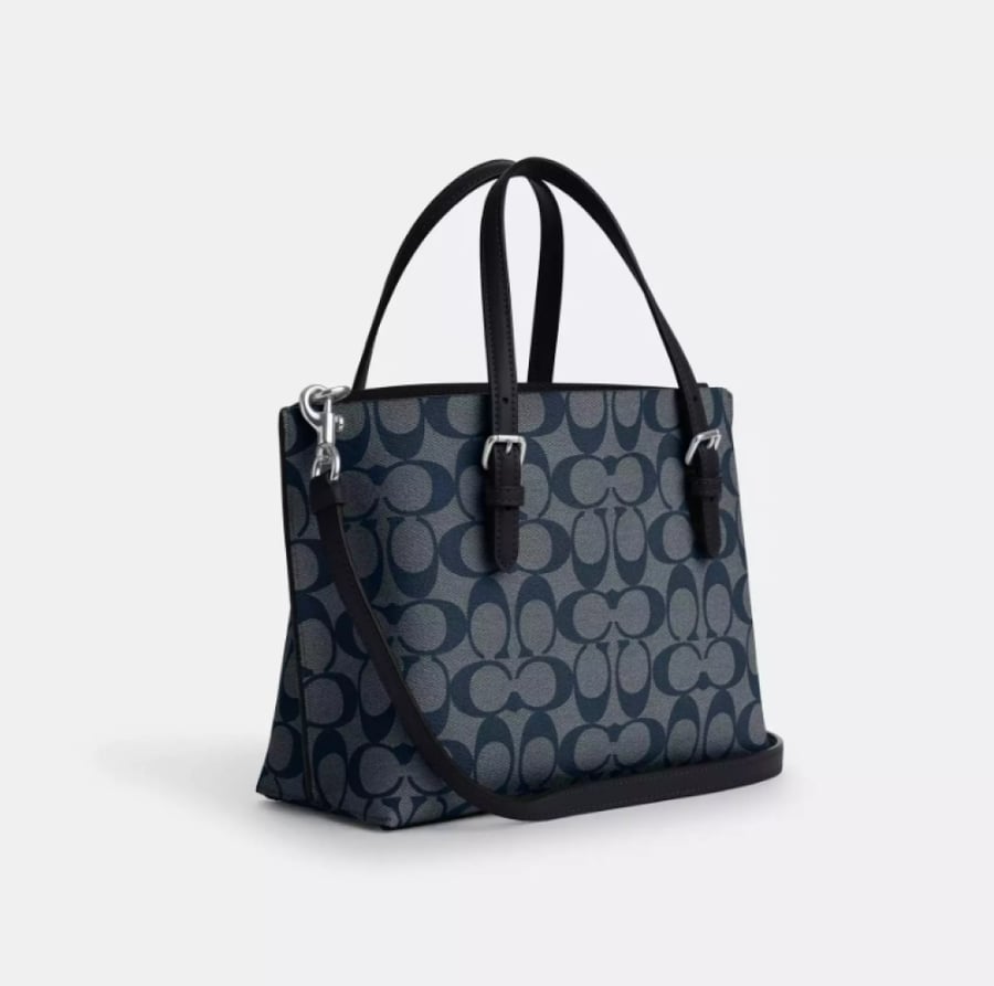 شنطة كوتش كحلي كروس بدي Mollie tote