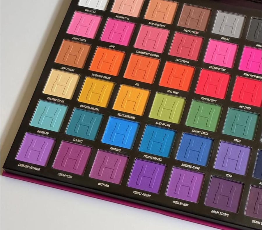 باليت هارموني بيوتي برايت مات 42 لون BRAIGHY MATTE