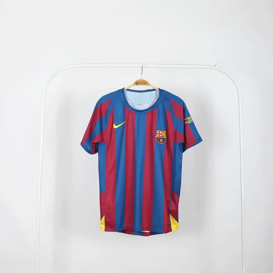 تيشيرت برشلونة 2006