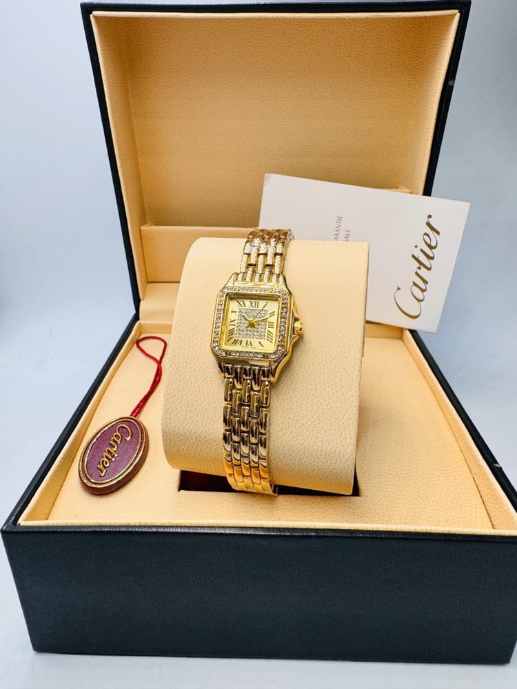 ساعة ماركة كارتير