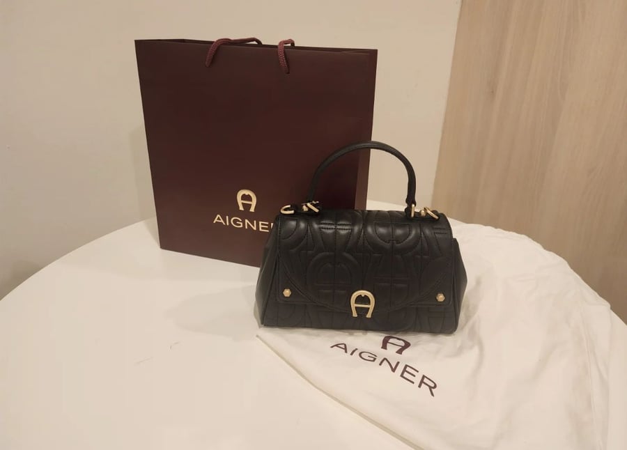 شنطة ماركة اقنر