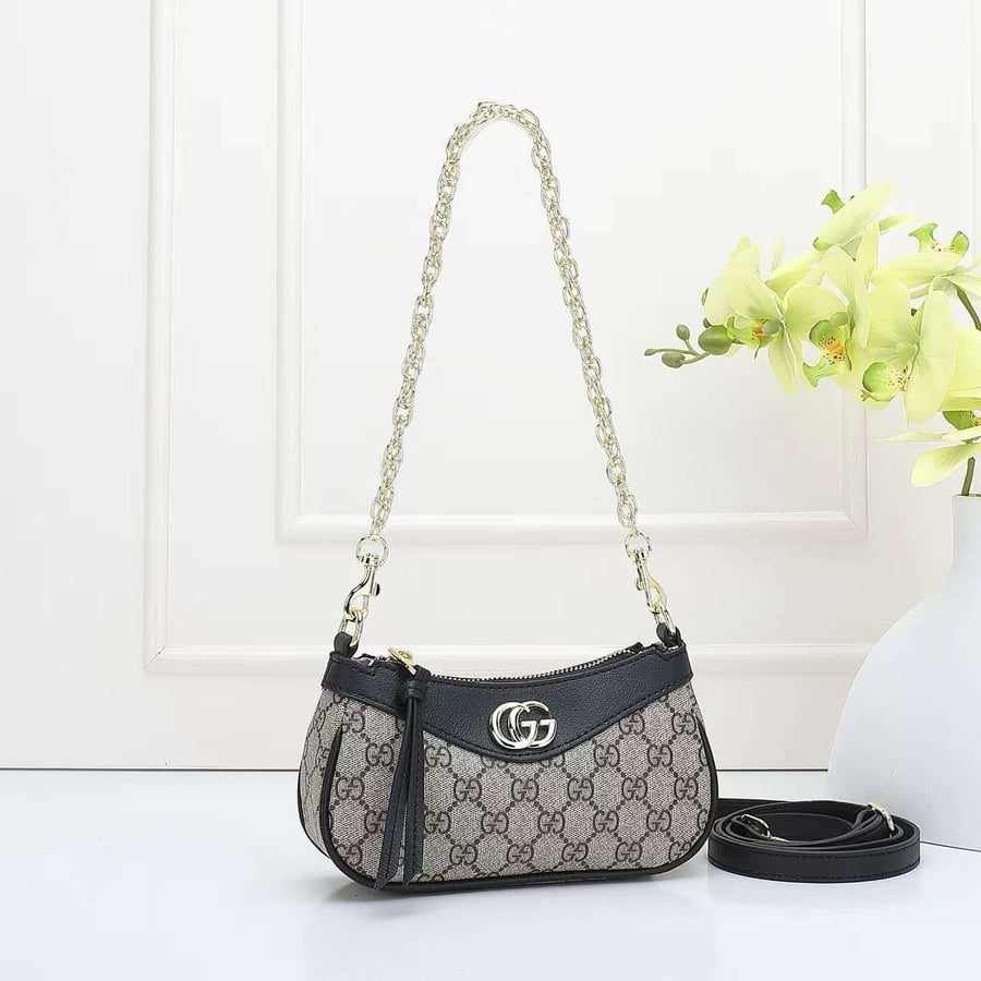 شنطة ماركة قوتشي - G08
