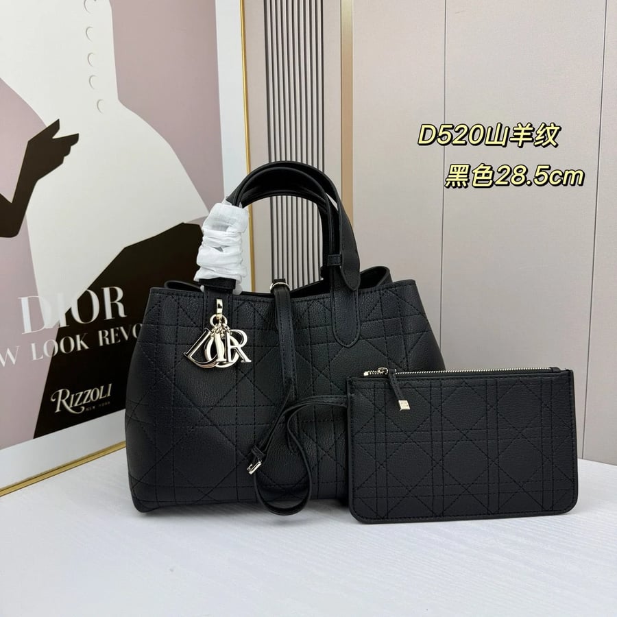 شنطة ماركة ديور هاي كواليتي - D09