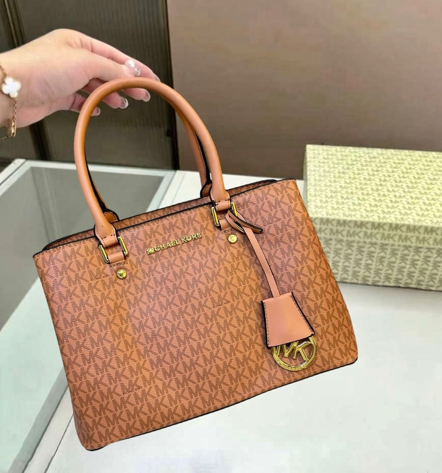 شنطة ماركة مايكل كورس - MK02