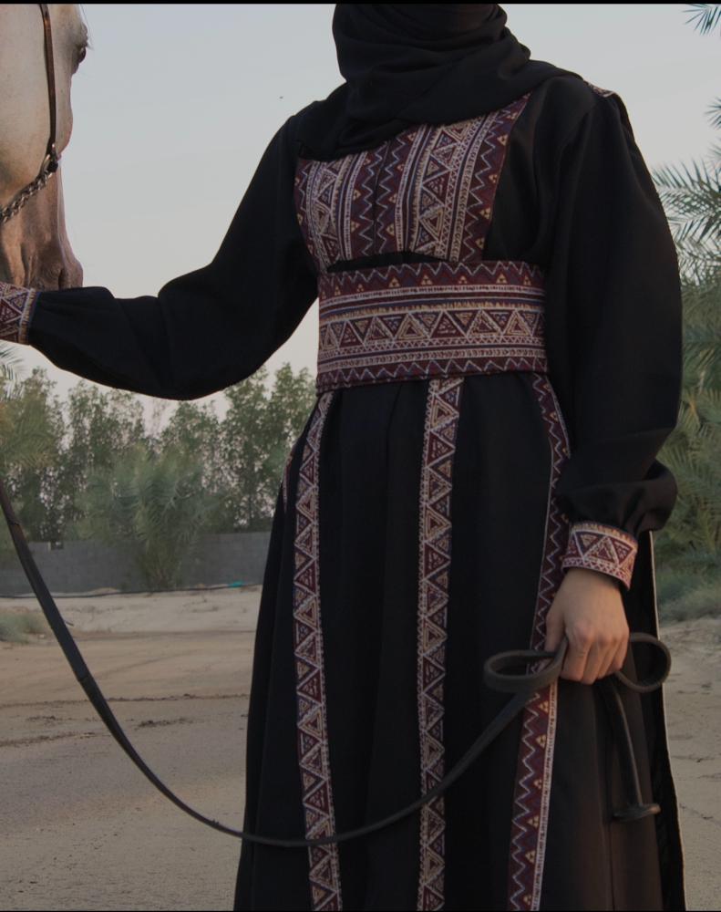 عباية صهوة الحر
