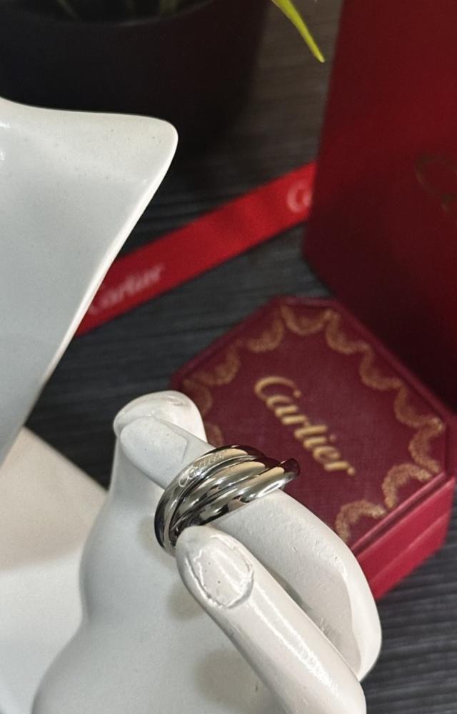 Cartier Trinity silver ring