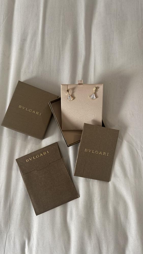 Bulgari shell earrings