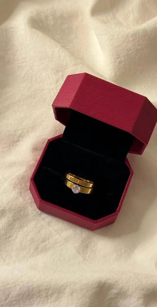 Cartier ring