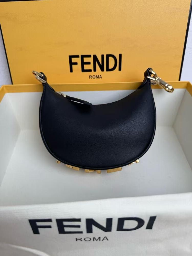 حقيبة فندي Fendigraphy