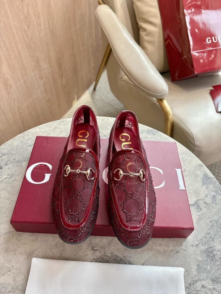 لوفر قوتشي Gucci Jordaan GG crystal mesh loafer