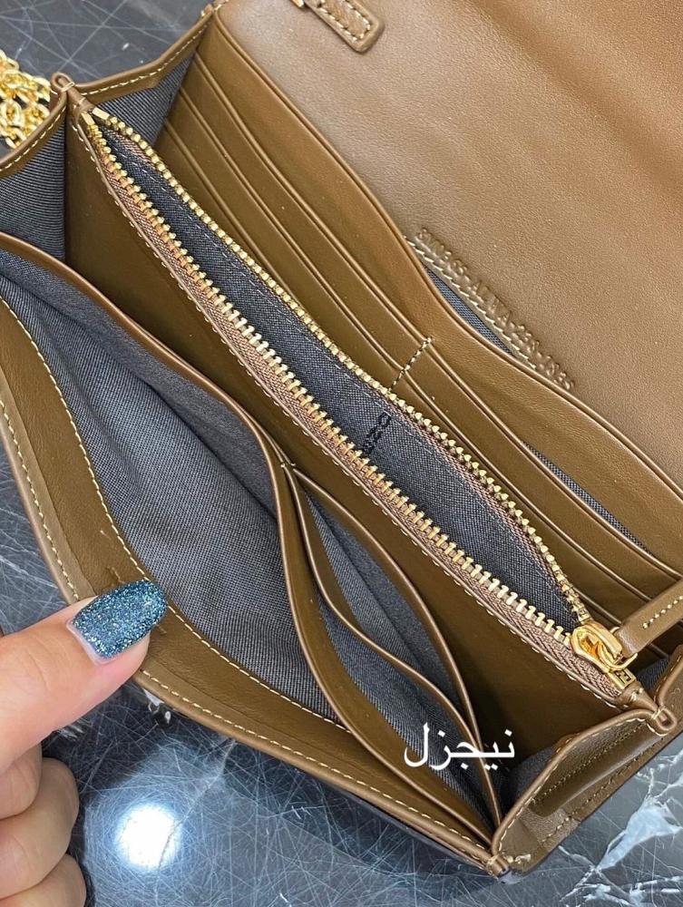 شنطة FF Diamonds continental فندي